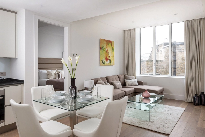 2 bedrooms apartments/flats to sale in Kingsway, Temple-image 1