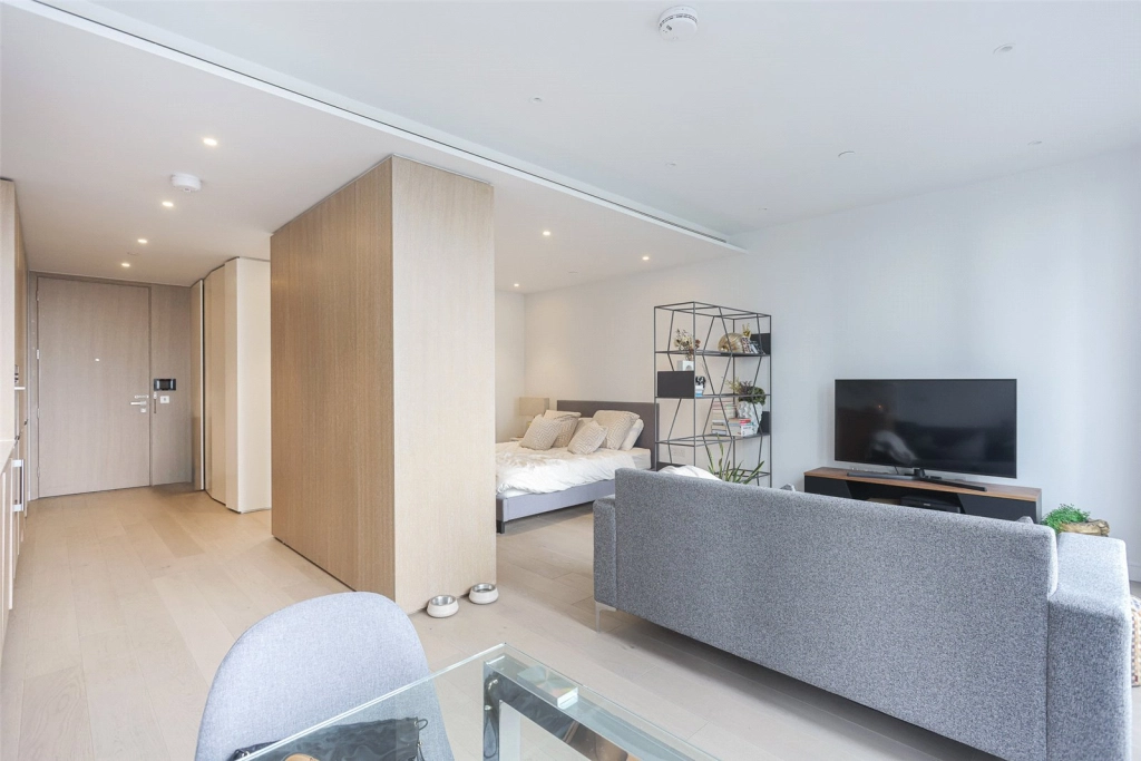 1 bedroom apartments/flats for sale in George Street, London - E14 view 15