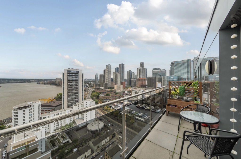 2 bedrooms apartments/flats for sale in Province Square, Blackwall - E14 view 19