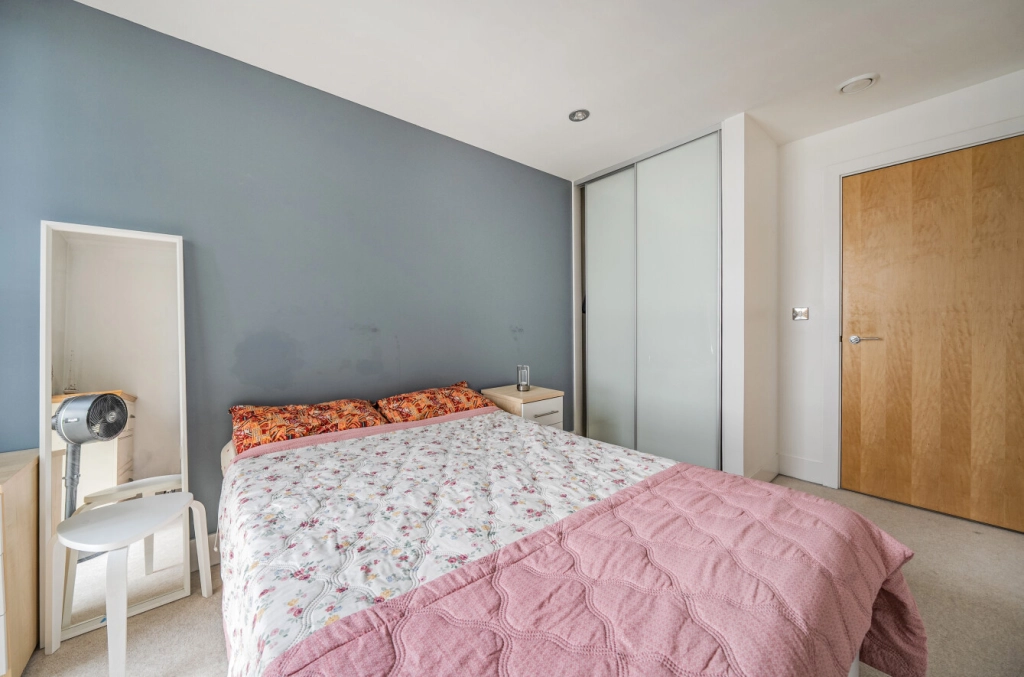 2 bedrooms apartments/flats for sale in Province Square, Blackwall - E14 view 14