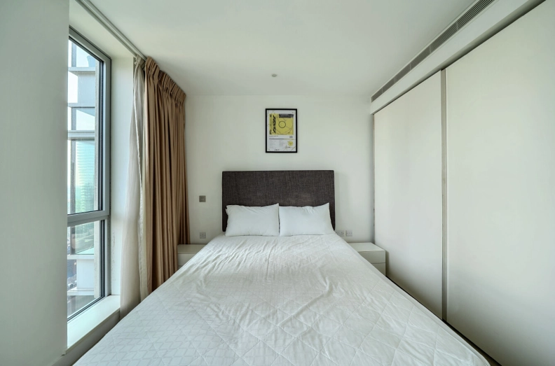 1 bedroom apartments/flats for sale in Pan Peninsula Square, South Quay - E14 view 15
