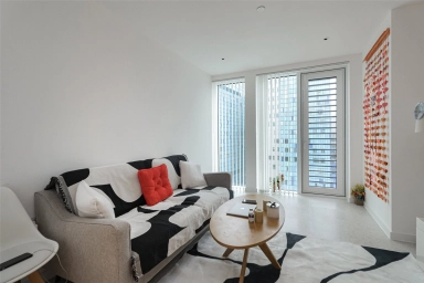 Cendal Crescent, Whitechapel - E1 view 9