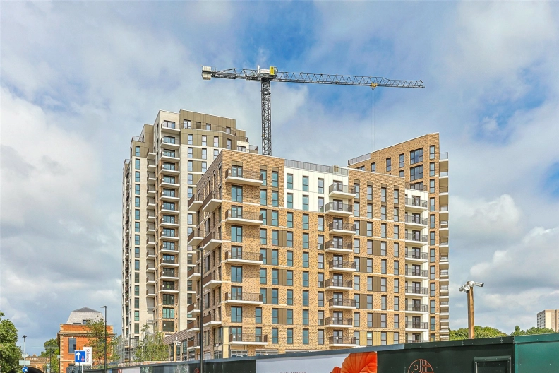 1 bedroom apartments/flats for sale in Bow Common Lane, Bow - E3 view 8