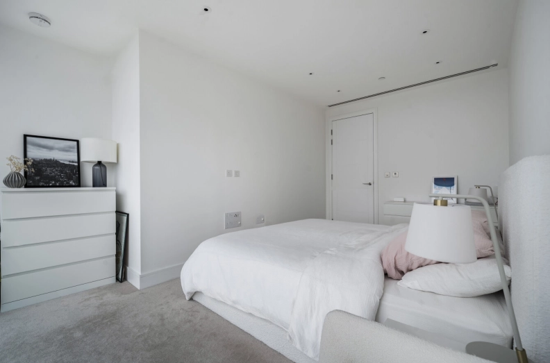 2 bedrooms apartments/flats for sale in Carrara Tower, 1 Bollinder Place, Old Street - EC1V view 14
