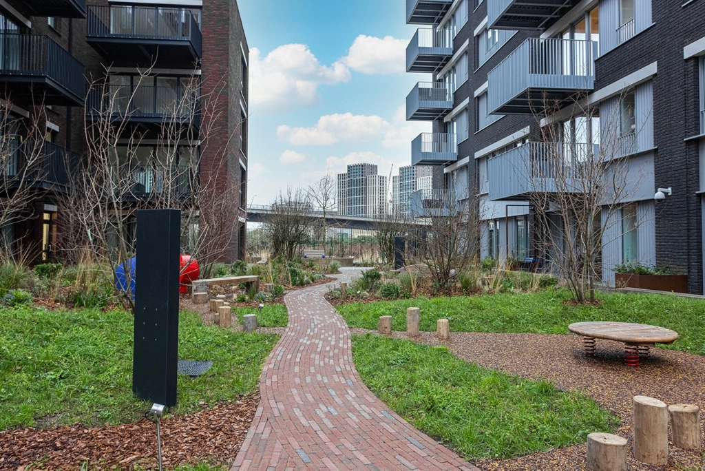 1 bedroom apartments/flats for sale in Goodluck Hope Walk, Blackwall - E14 view 15