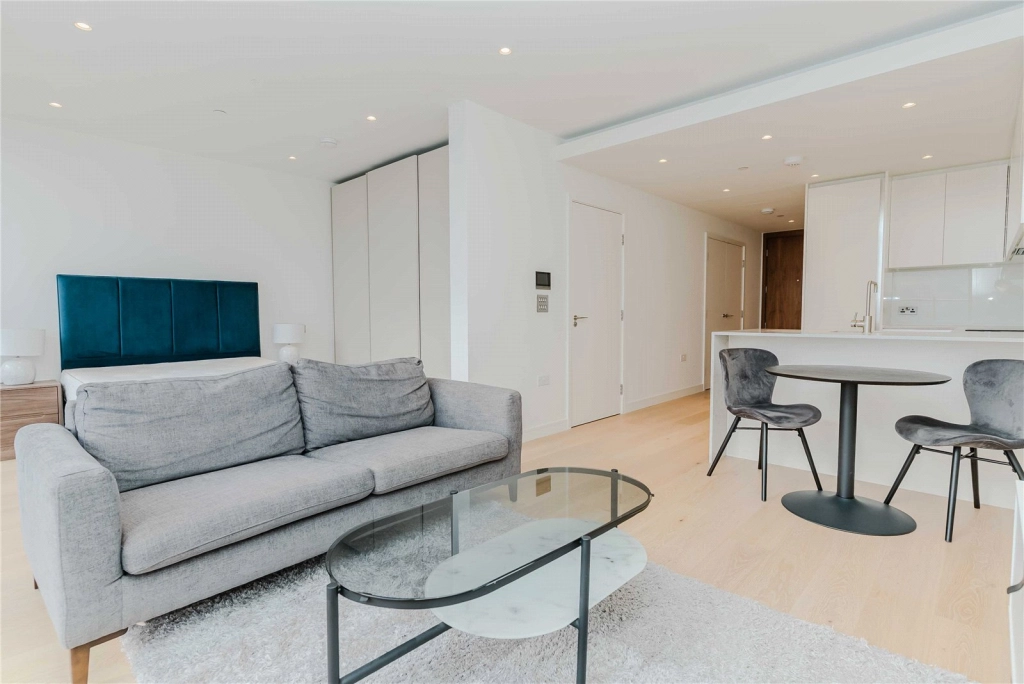 Studio apartments/flats for sale in Marsh Wall, Canary Wharf - E14 view 4