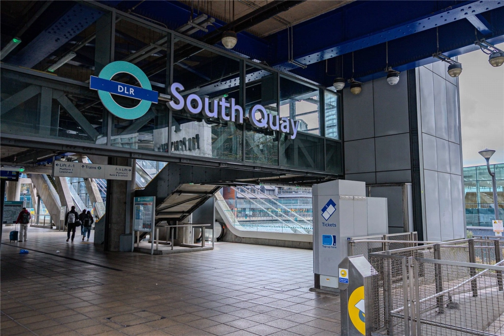 Studio apartments/flats for sale in Marsh Wall, Canary Wharf - E14 view 14