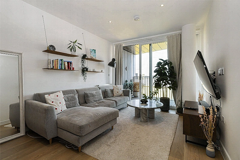 1 bedroom apartments/flats to sale in Wick Lane, Hackney Wick-image 1