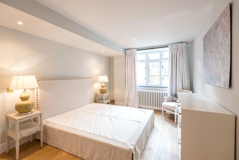 1 bedroom apartments/flats for sale in East Harding Street, London - EC4A view 4