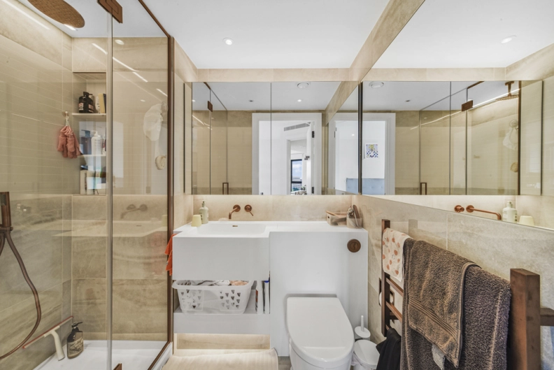 2 bedrooms apartments/flats for sale in Fountain Park Way, White City - W12 view 13