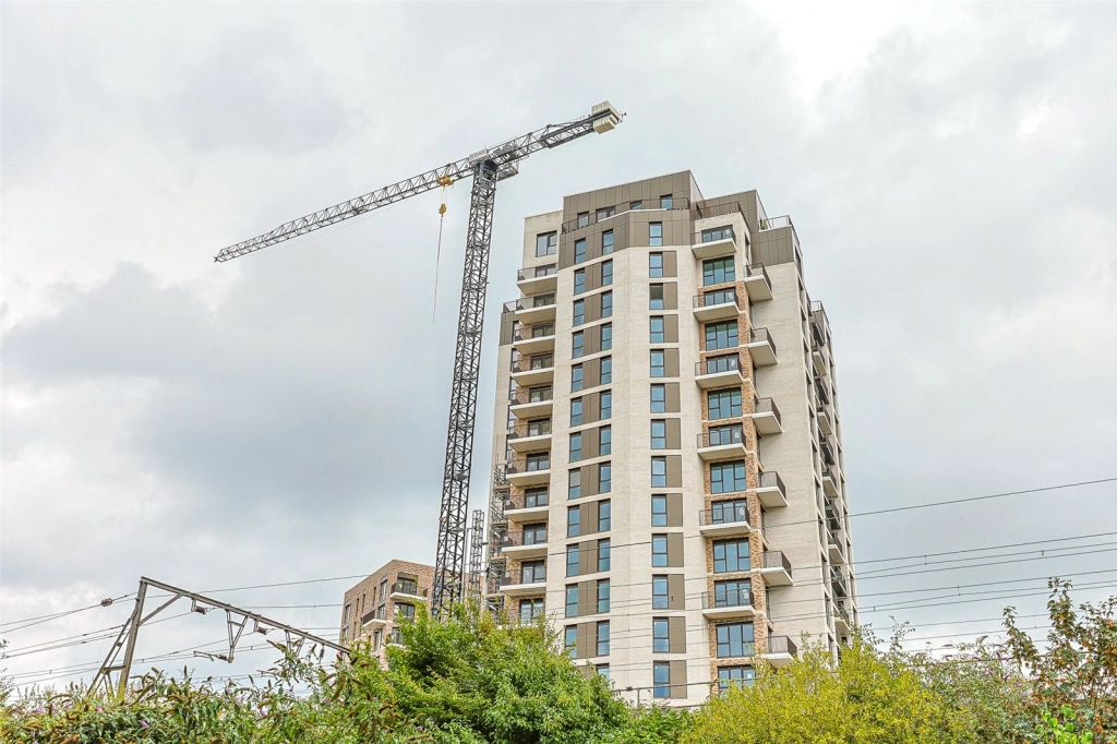 2 bedrooms apartments/flats for sale in Bow Common Lane, London - E3 view 10