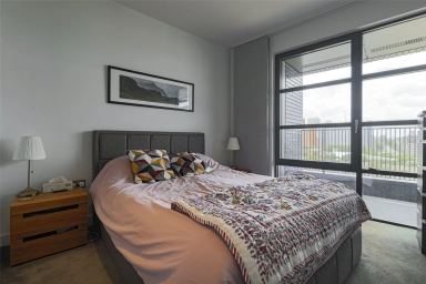 Lookout Lane, Canning Town - E14 view 6
