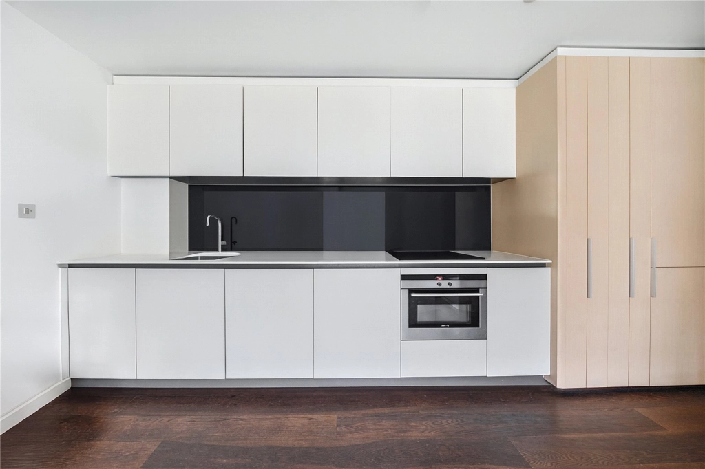 1 bedroom apartments/flats for sale in Wharf Road, Angel - N1 view 3