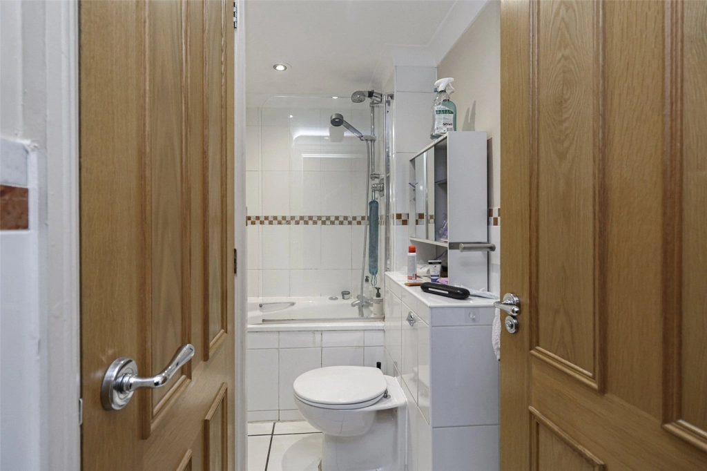 1 bedroom apartments/flats for sale in Ludgate Hill, St Paul's - EC4M view 11