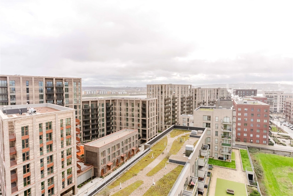 2 bedrooms apartments/flats for sale in Magellan Boulevard, Gallions Reach - E16 view 14