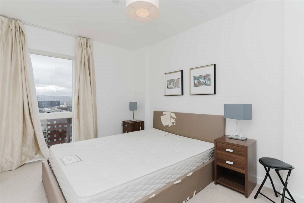 2 bedrooms apartments/flats for sale in Magellan Boulevard, Gallions Reach - E16 view 7