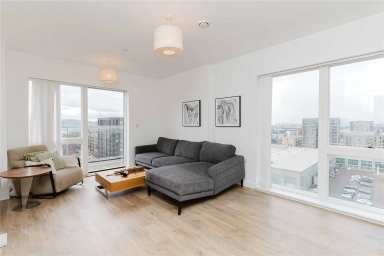 Magellan Boulevard, Gallions Reach - E16 view 2