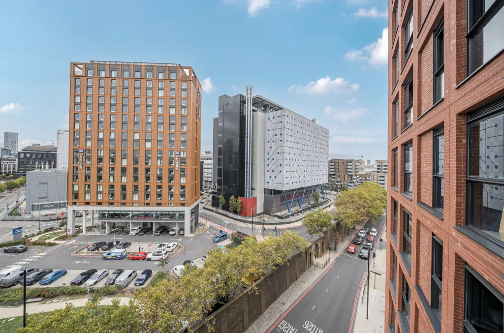 1 bedroom apartments/flats for sale in Leamouth Road, East India - E14 view 18