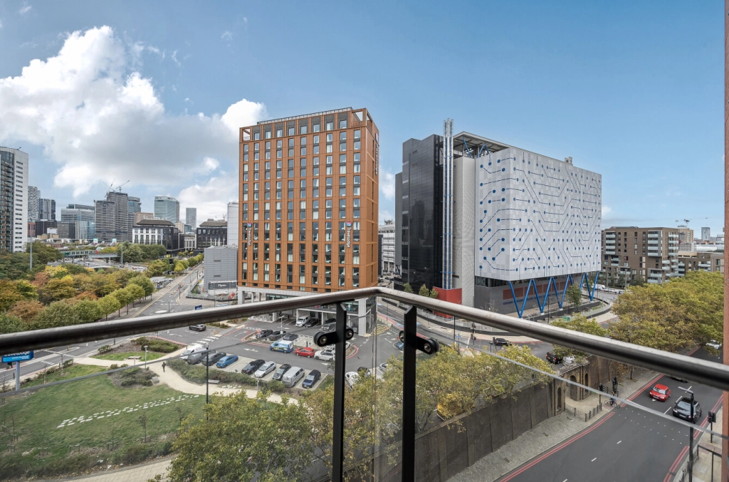 1 bedroom apartments/flats for sale in Leamouth Road, East India - E14 view 5