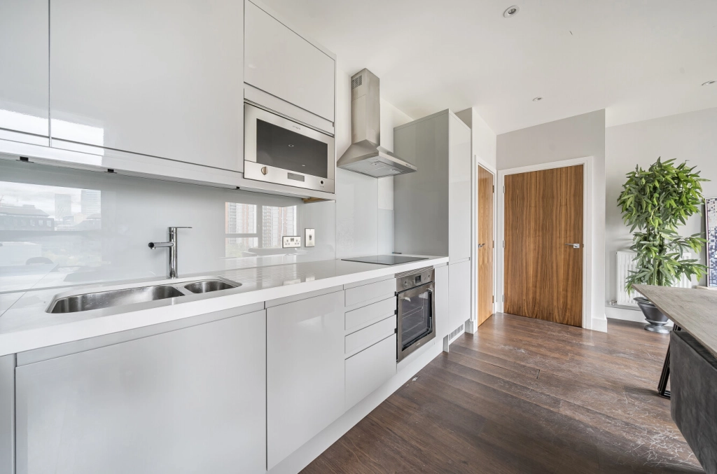 1 bedroom apartments/flats for sale in Leamouth Road, East India - E14 view 11
