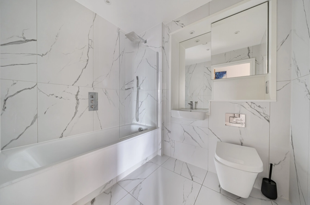 1 bedroom apartments/flats for sale in Leamouth Road, East India - E14 view 7