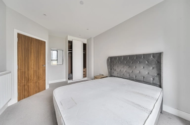 Leamouth Road, East India - E14 view 13