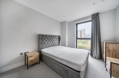 Leamouth Road, East India - E14 view 15