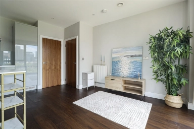 Leamouth Road, East India - E14 view 3