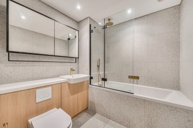 Cendal Crescent, Whitechapel - E1 view 22