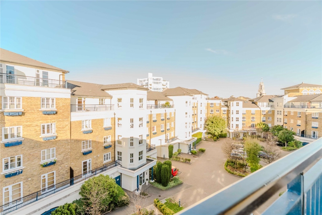 2 bedrooms apartments/flats for sale in Victory Place, Limehouse - E14 view 1