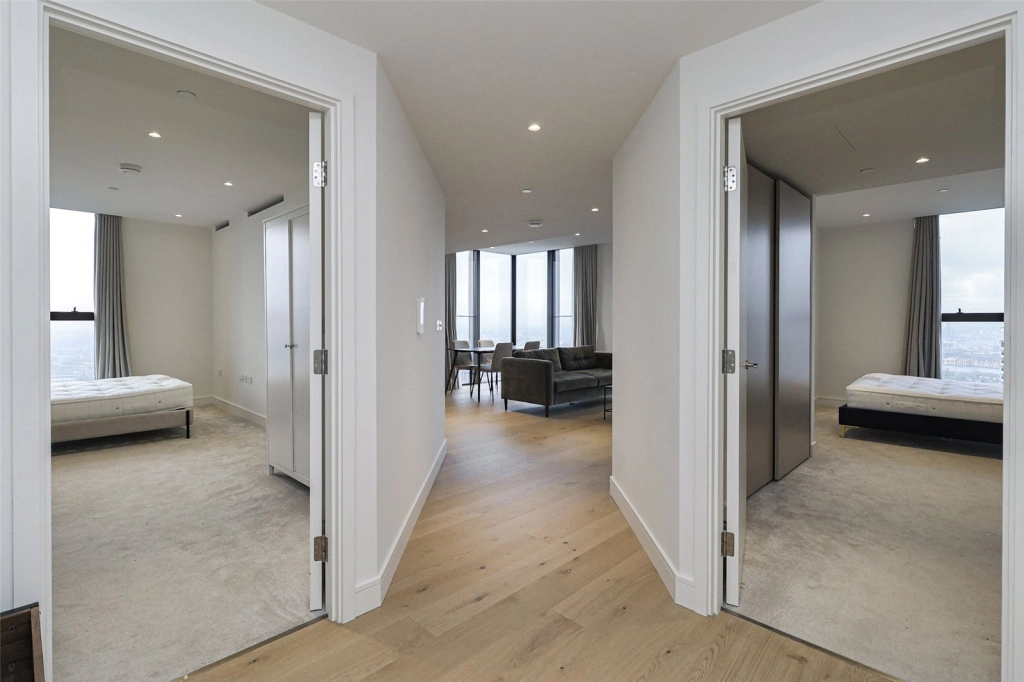 2 bedrooms apartments/flats for sale in Marsh Wall, South Quay - E14 view 5