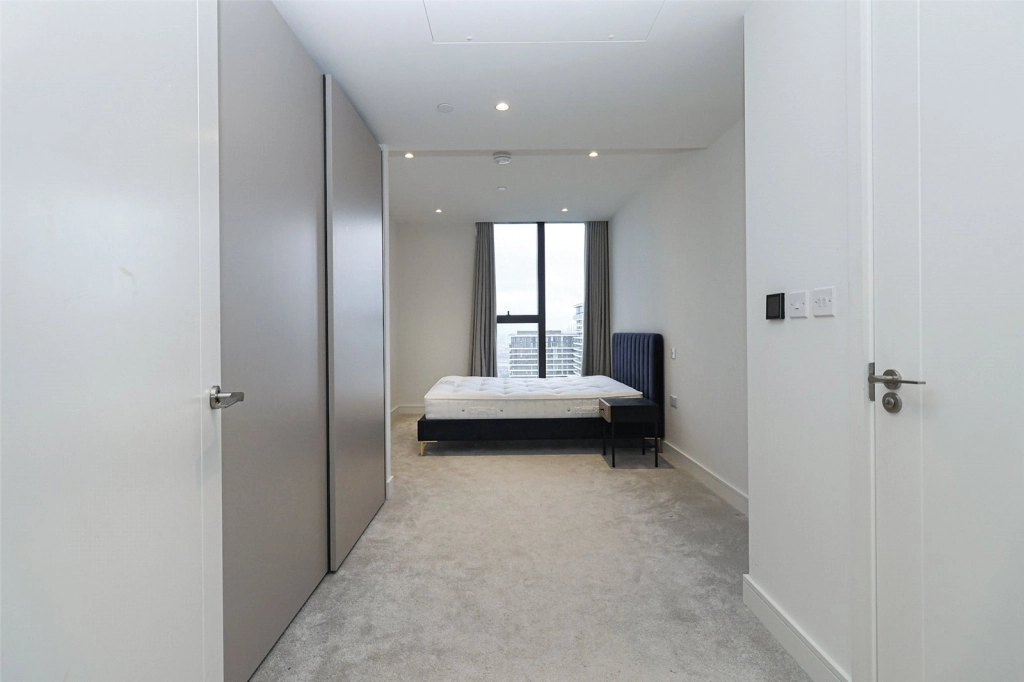 2 bedrooms apartments/flats for sale in Marsh Wall, South Quay - E14 view 14