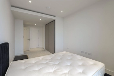 Marsh Wall, South Quay - E14 view 16