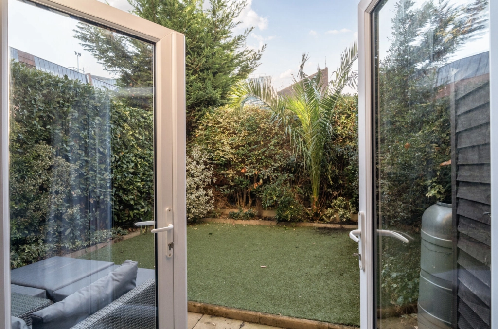 1 bedroom apartments/flats for sale in Crofts Street, Tower Hill - E1 view 8