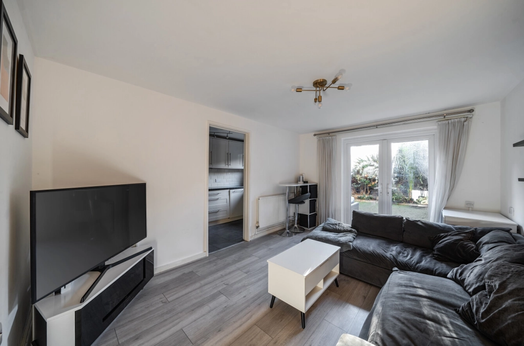 1 bedroom apartments/flats for sale in Crofts Street, Tower Hill - E1 view 2