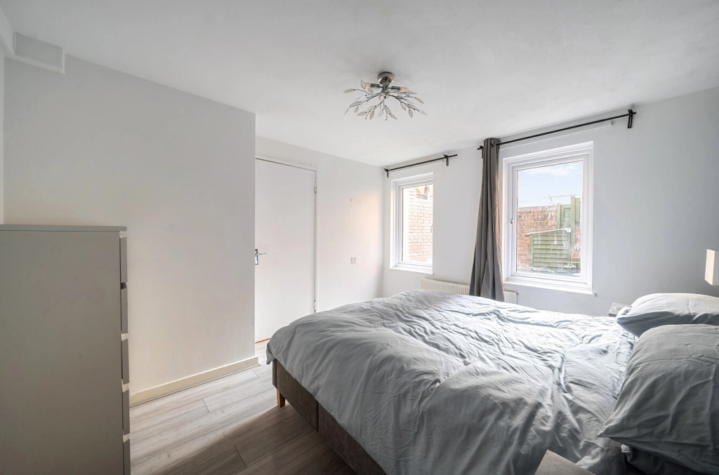 1 bedroom apartments/flats for sale in Crofts Street, Tower Hill - E1 view 17