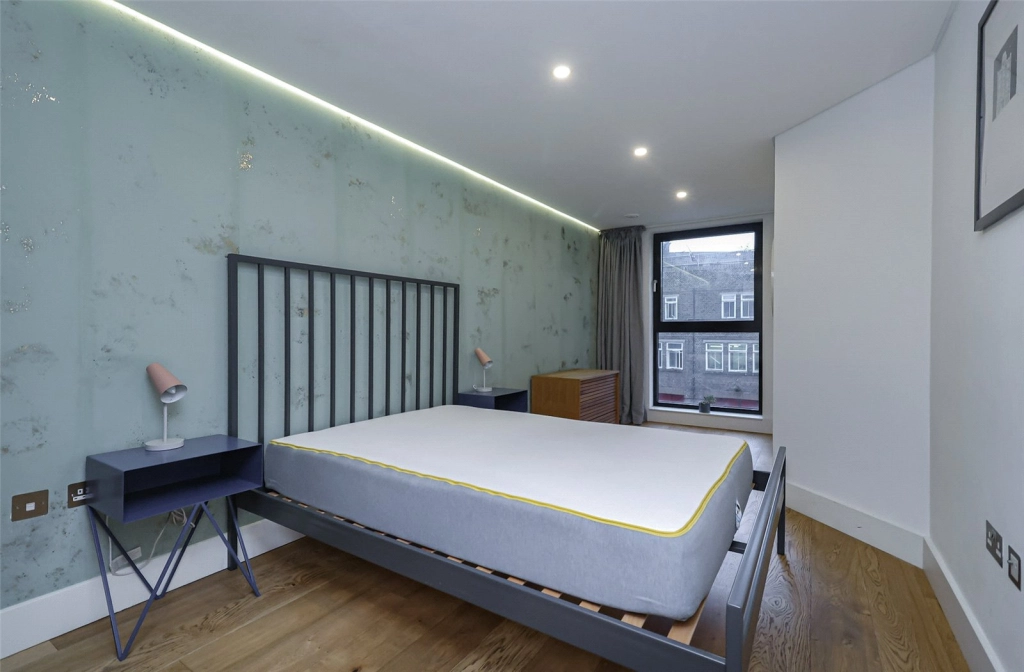 1 bedroom apartments/flats for sale in Commercial Road, Whitechapel - E1 view 6