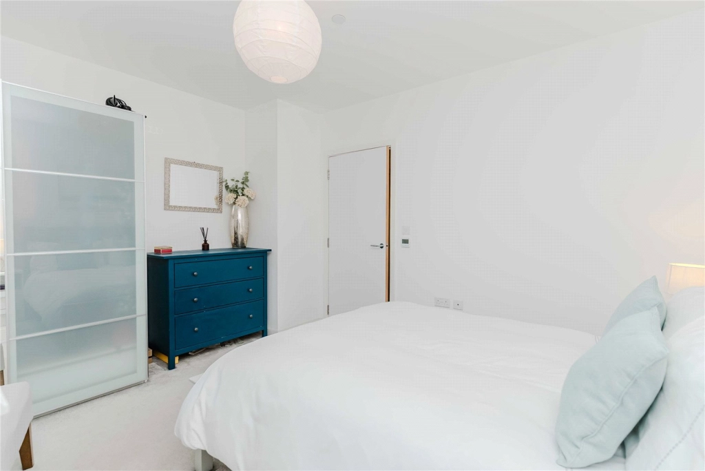 1 bedroom apartments/flats for sale in Shipbuilding Way, Upton Park - E13 view 18