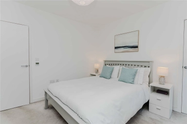 Shipbuilding Way, Upton Park - E13 view 19