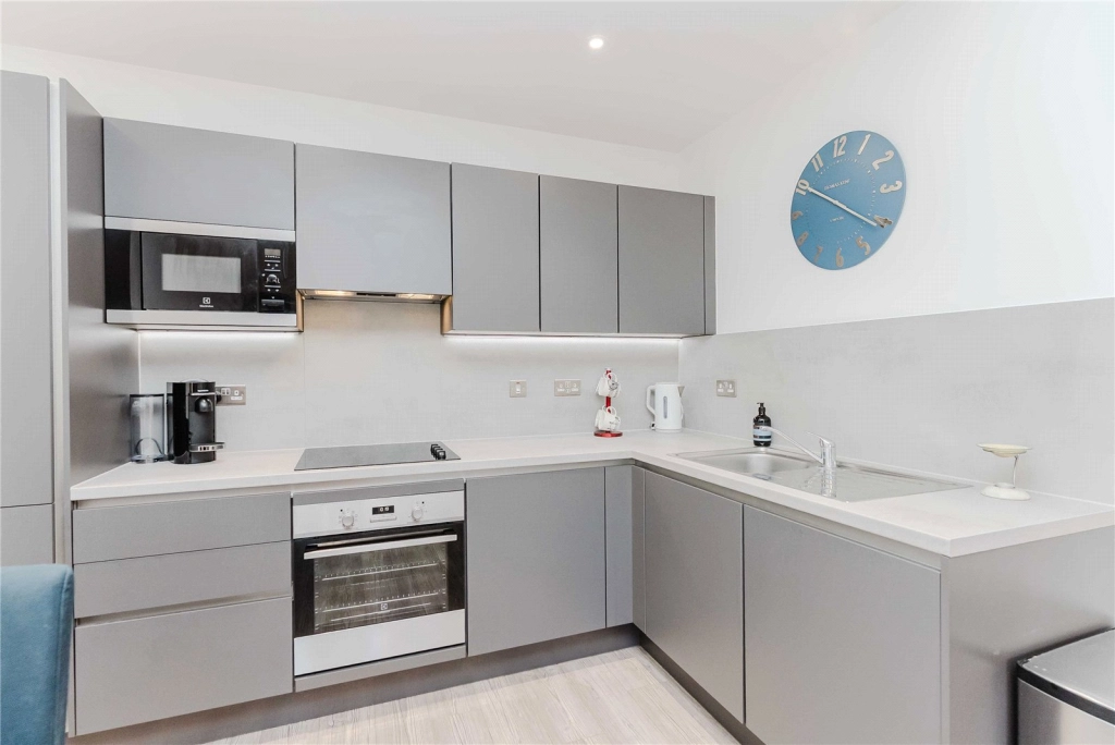 1 bedroom apartments/flats for sale in Shipbuilding Way, Upton Park - E13 view 5