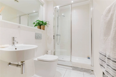 Indescon Square, Canary Wharf - E14 view 32