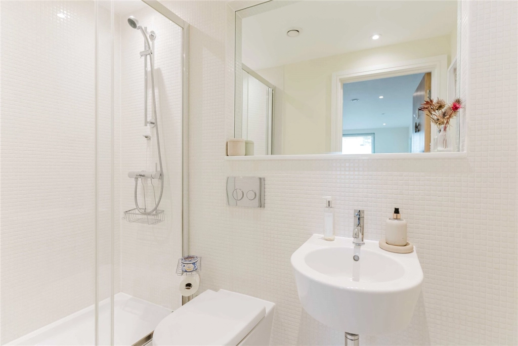 3 bedrooms apartments/flats for sale in Indescon Square, Canary Wharf - E14 view 30