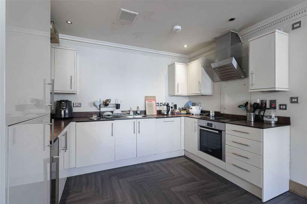 3 bedrooms apartments/flats for sale in School Mews, Wapping - E1 view 4