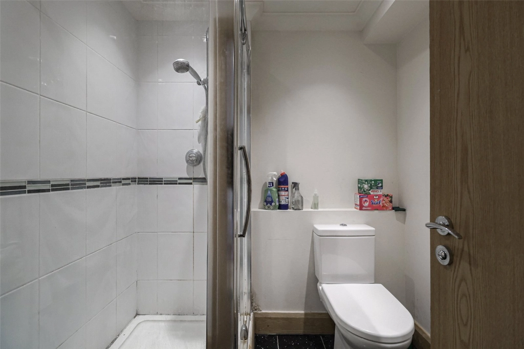 3 bedrooms apartments/flats for sale in School Mews, Wapping - E1 view 18