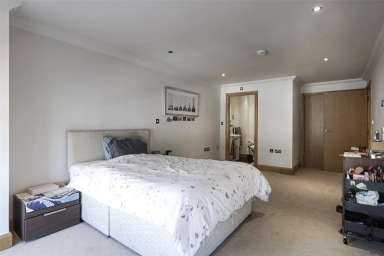 School Mews, Wapping - E1 view 14