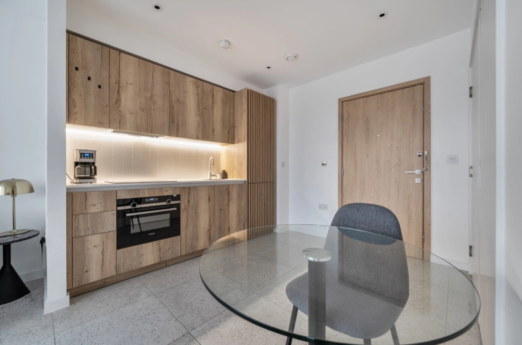 1 bedroom apartments/flats for sale in Sidney Street, Whitechapel - E1 view 9