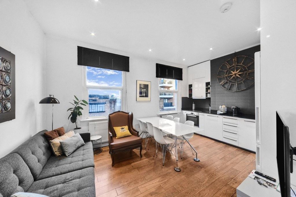 3 bedrooms apartments/flats for sale in Ilderton Road, Bermondsey - SE15 view 2