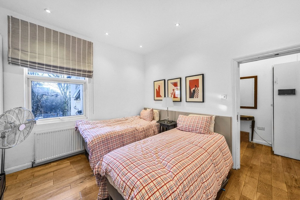 3 bedrooms apartments/flats for sale in Ilderton Road, Bermondsey - SE15 view 9