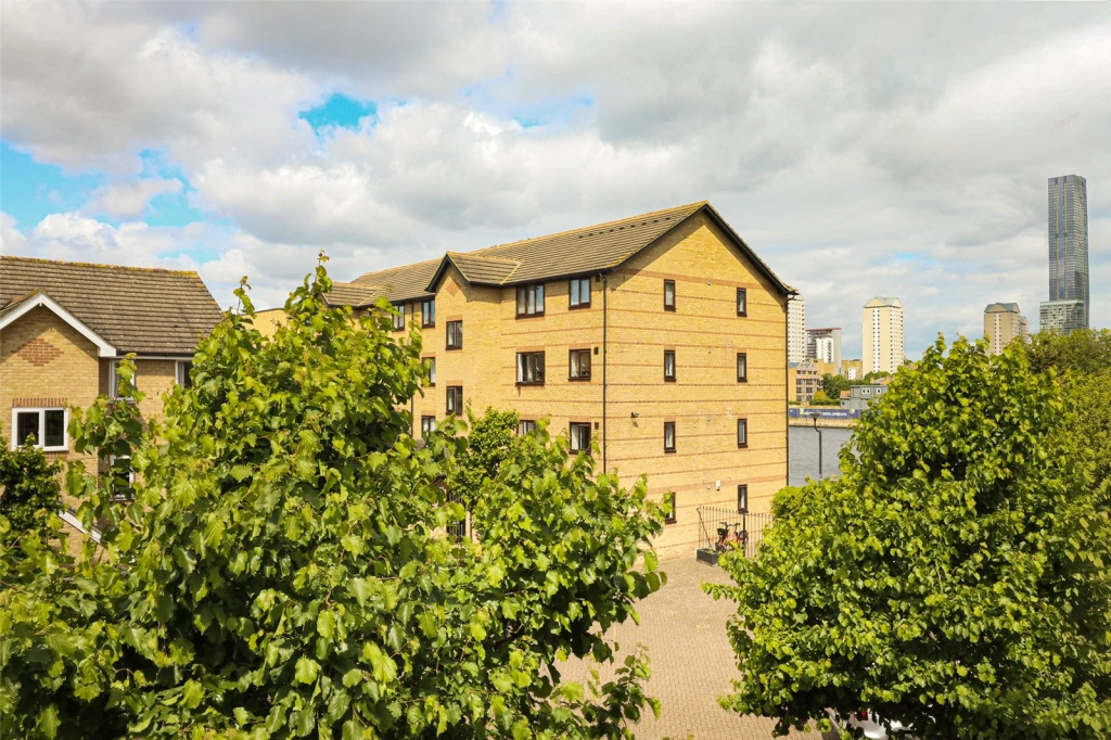 1 bedroom apartments/flats for sale in Ringwood Gardens, Mudchute - E14 view 21