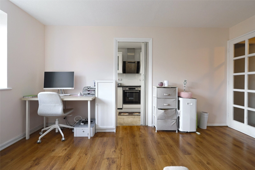 1 bedroom apartments/flats for sale in Ringwood Gardens, Mudchute - E14 view 10